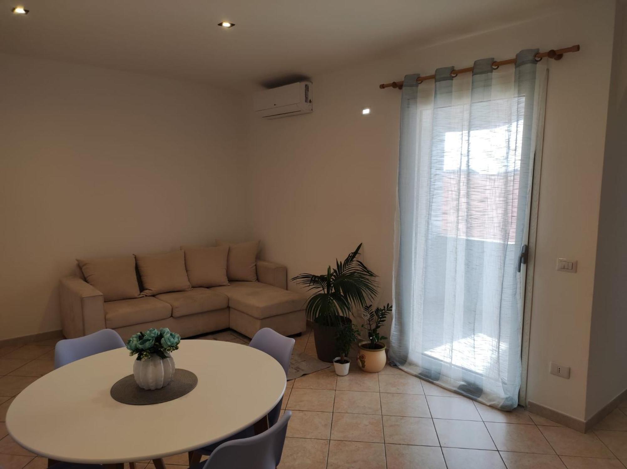 Casa Vacanza Da Chicco E Dani Nurachi Esterno foto
