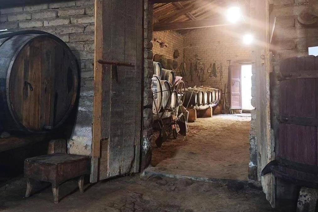 Casa Vacanza Da Chicco E Dani Nurachi Esterno foto